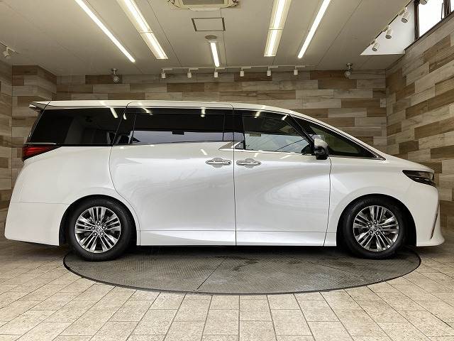 トヨタ&nbsp;アルファードの画像17