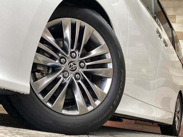 トヨタ&nbsp;アルファードの画像19