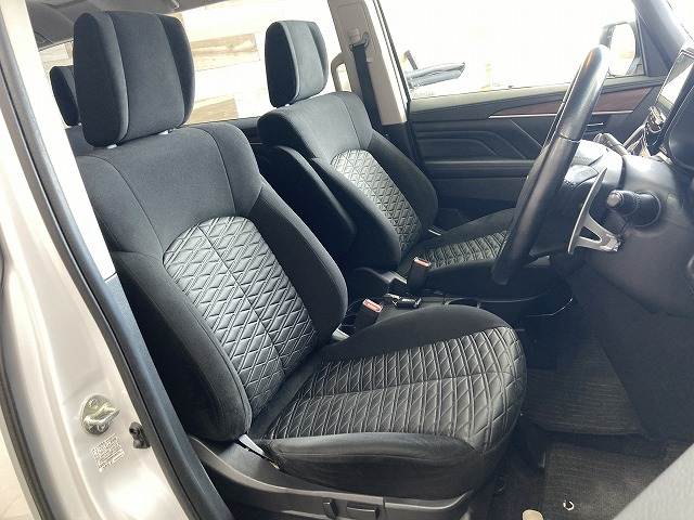 三菱&nbsp;デリカD5の画像11