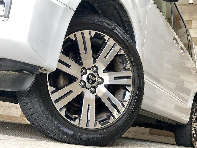 三菱&nbsp;デリカD5の画像19