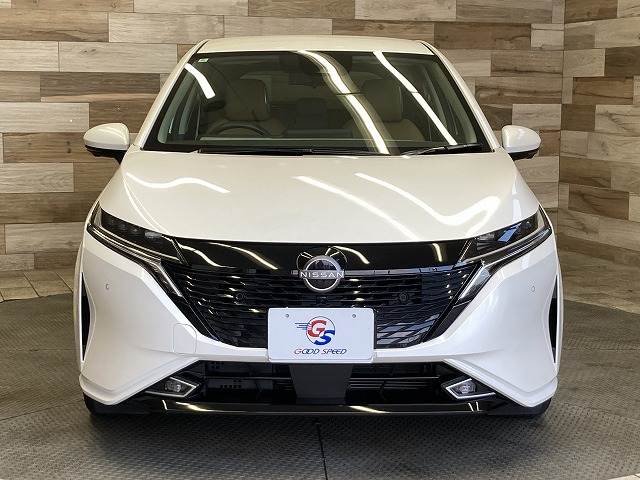 ノートオーラG 内装他