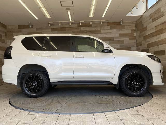 トヨタ ランドクルーザープラドの画像17