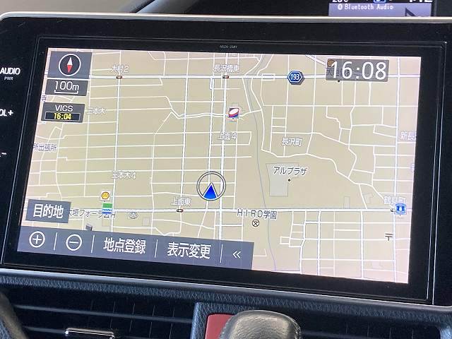 トヨタ ヴォクシーの画像3