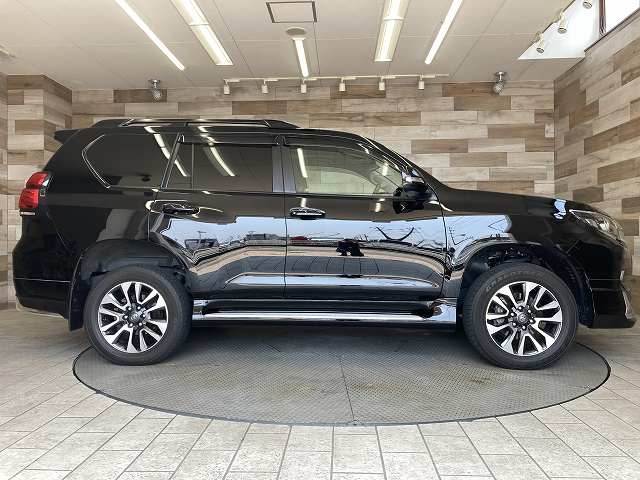 トヨタ ランドクルーザープラドの画像18