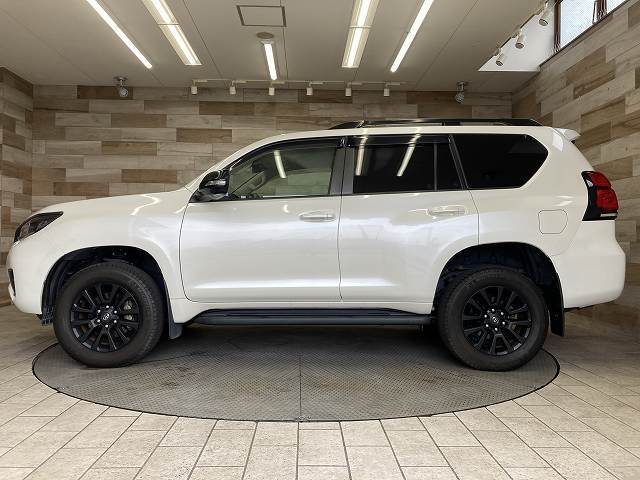 トヨタ&nbsp;ランドクルーザープラドの画像17