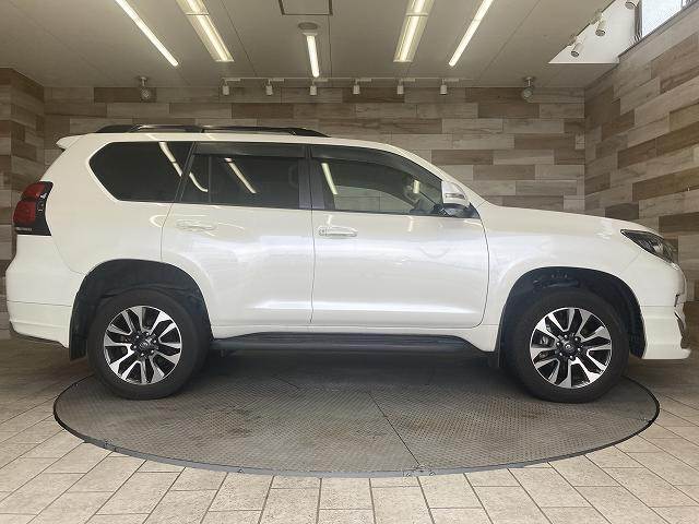 トヨタ ランドクルーザープラドの画像18