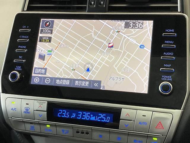 トヨタ ランドクルーザープラドの画像3