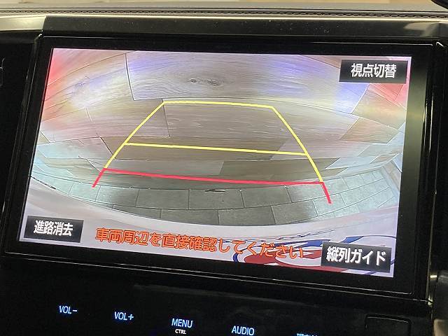 トヨタ ヴェルファイアの画像4