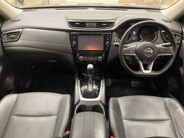 日産エクストレイル20Xi 内装他