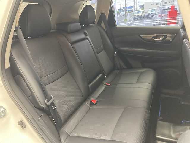 日産 エクストレイルの画像12