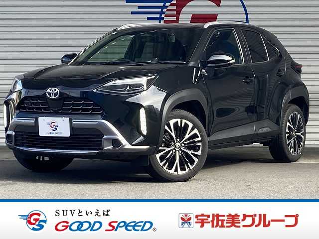 トヨタヤリスクロスZ アドベンチャー 純正ナビ/パノラミックビューモニター/AppleCarPlay/ルーフレール/ブラウンレザー/ブラインドスポットモニター/シートヒーター/ステアリングヒーター/レーダークルーズコントロール/ETC 外観