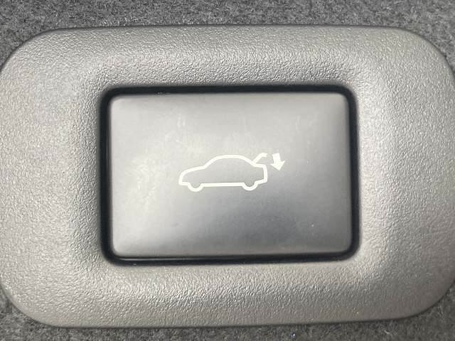 トヨタ クラウンクロスオーバーの画像9