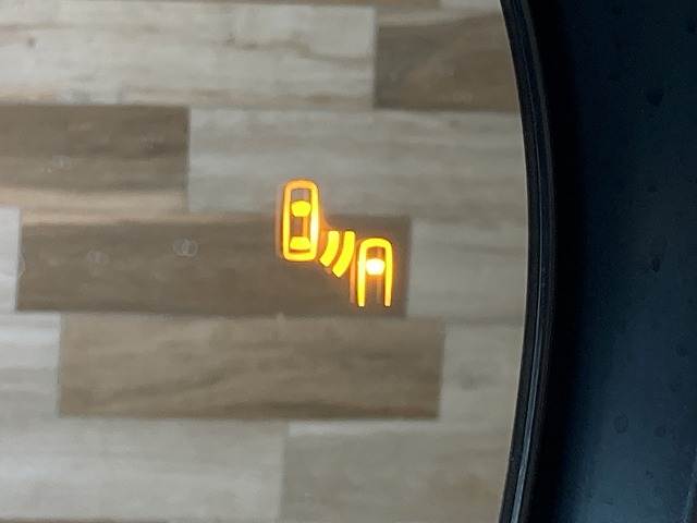 ランドクルーザープラドTX Lパッケージ 純正ナビ/パノラミックビューモニター/AppleCarPlay/ルーフレール/19インチアルミ/レーダークルーズコントロール/ブラインドスポットモニター/シートヒーター&ベンチレーション/ETC 内装他