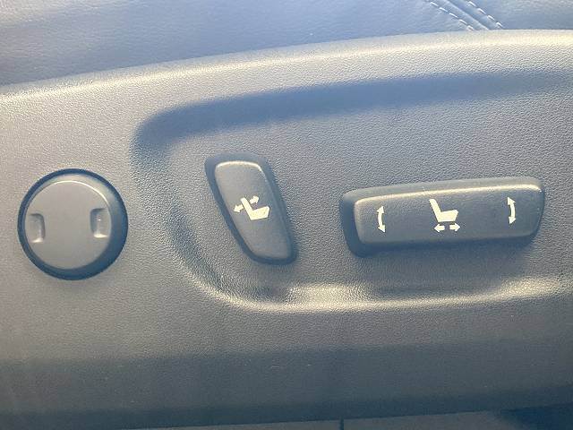 トヨタ&nbsp;ランドクルーザープラドの画像9