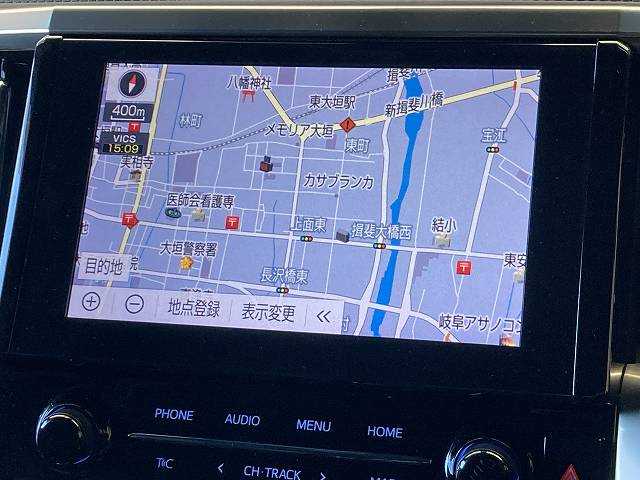 ヴェルファイア2.5 ゴールデンアイズII 純正9インチディスプレイオーディオ/AppleCarPlay/デジタルインナーミラー/両側電動スライドドア/電動リアゲート/ブラインドスポットモニター/3眼LEDヘッドライト/AC100V電源 内装他