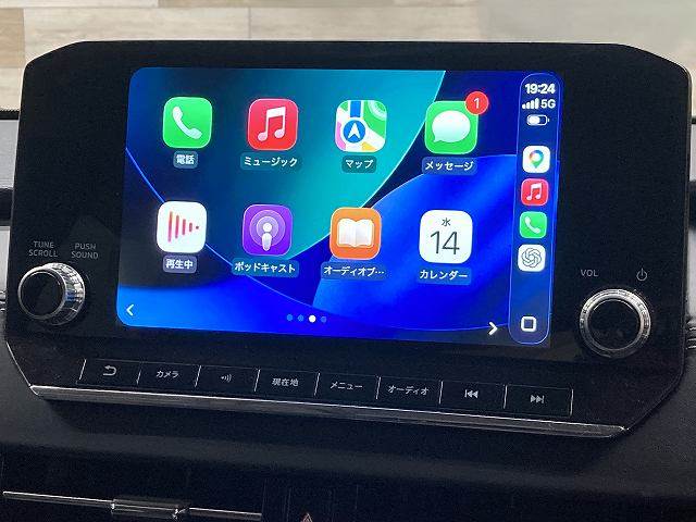 アウトランダーPHEVG スポーティーPKG/全周囲モニター/AppleCarPlay/マイパイロット/ブラインドスポットモニター/ハーフレザー/AC100V/シートヒーター/ステアリングヒーター/ワイヤレス充電/ETC 内装他