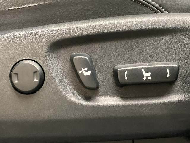 トヨタ&nbsp;ランドクルーザープラドの画像8
