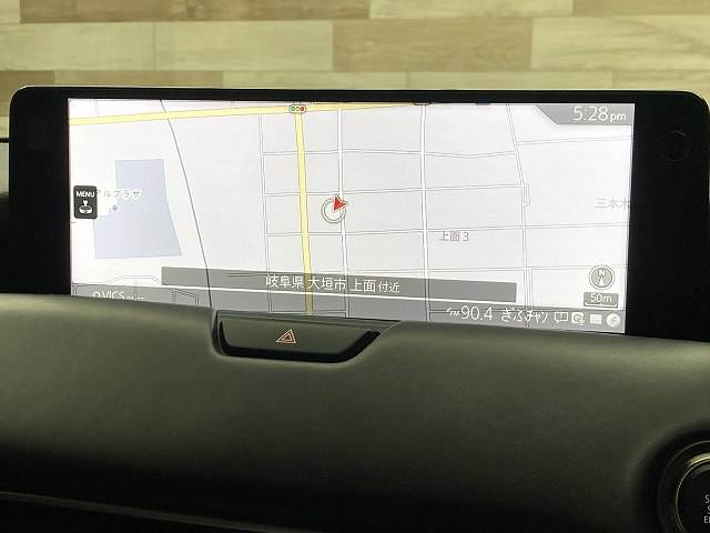 CX-60ＸＤ－ハイブリッド　エクスクルーシブスポーツ　ＡｐｐｌｅＣａｒＰｌａｙ／全周囲モニター／ＢＯＳＥプレミアムサウンド／ブラインドスポットモニター／シートヒーターベンチレーション／ステアリングヒーター／ワイヤレス充電／電動リアゲート／ＡＣ１００Ｖ 内装他