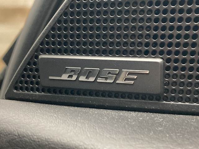 CX-60ＸＤ－ハイブリッド　エクスクルーシブスポーツ　ＡｐｐｌｅＣａｒＰｌａｙ／全周囲モニター／ＢＯＳＥプレミアムサウンド／ブラインドスポットモニター／シートヒーターベンチレーション／ステアリングヒーター／ワイヤレス充電／電動リアゲート／ＡＣ１００Ｖ 内装他