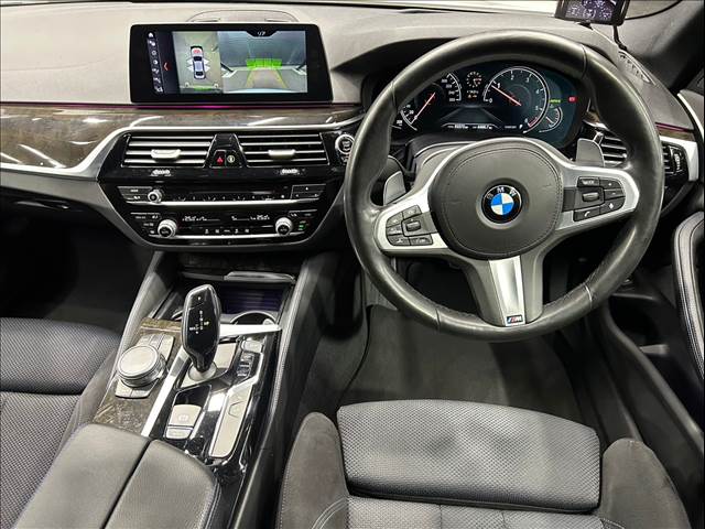 BMW 5Series Sedanの画像13