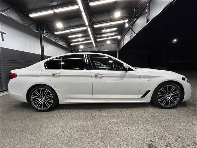 BMW 5Series Sedanの画像18