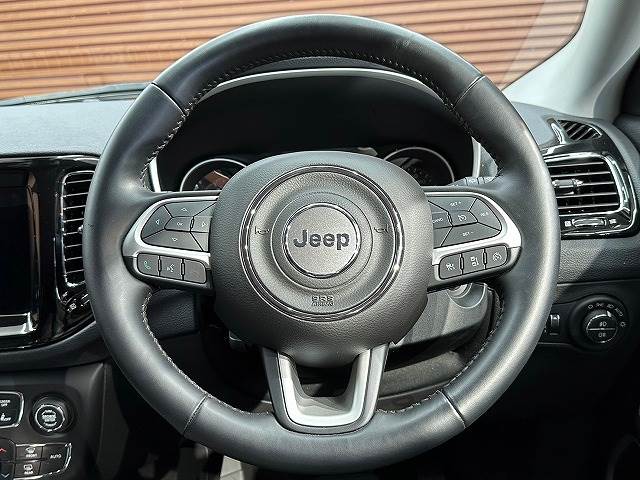 クライスラー JEEP COMPASSの画像13