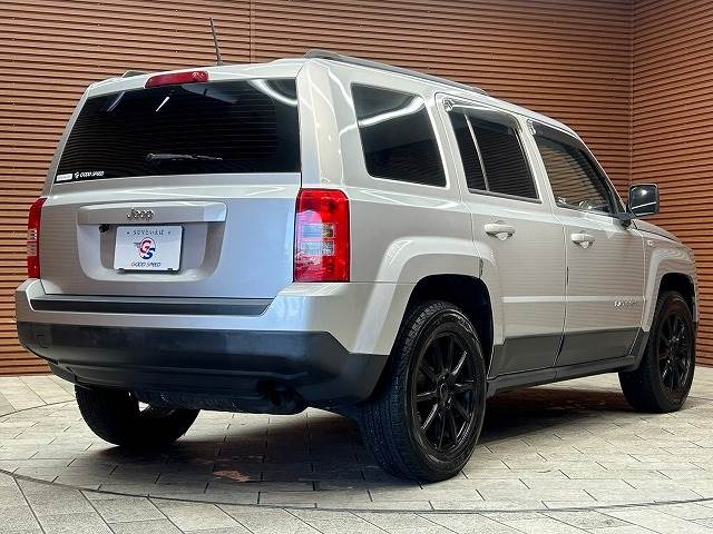 クライスラー JEEP PATRIOTの画像16