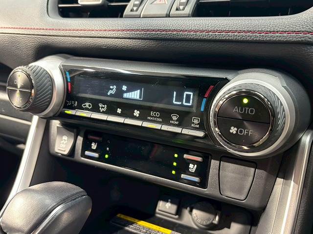 トヨタ RAV4 PHVの画像12