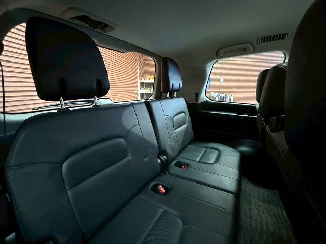 トヨタ ランドクルーザー200系の画像9