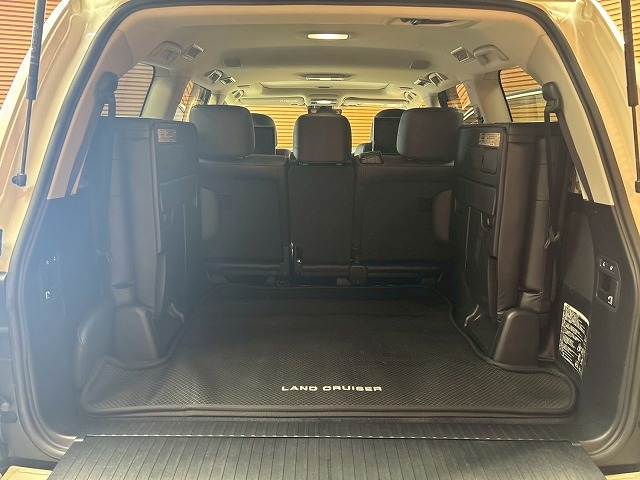 トヨタ ランドクルーザー200系の画像20