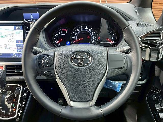 トヨタ ノアの画像13