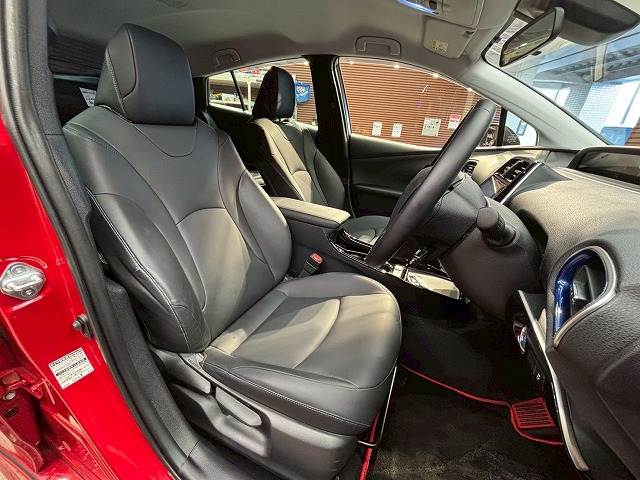 トヨタ プリウスの画像8