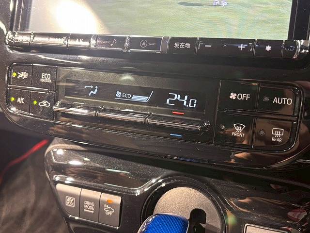 トヨタ プリウスの画像12