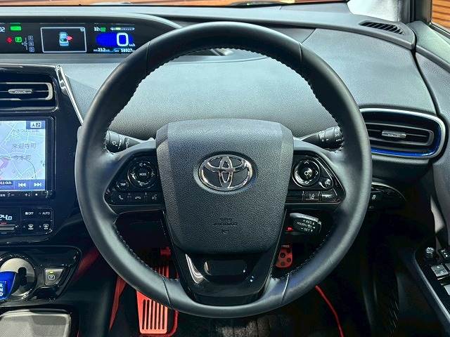 トヨタ プリウスの画像13