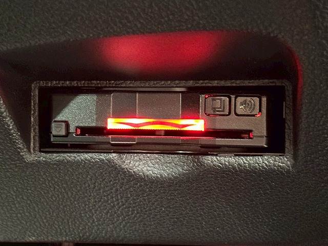 トヨタ プリウスの画像16