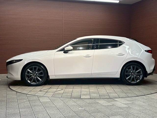 マツダ MAZDA3 FASTBACKの画像18