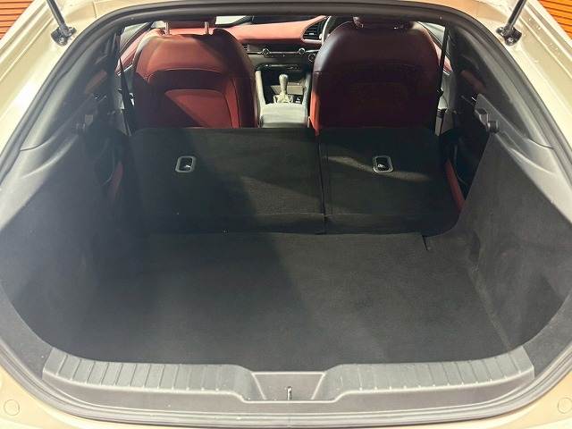 マツダ MAZDA3 FASTBACKの画像20