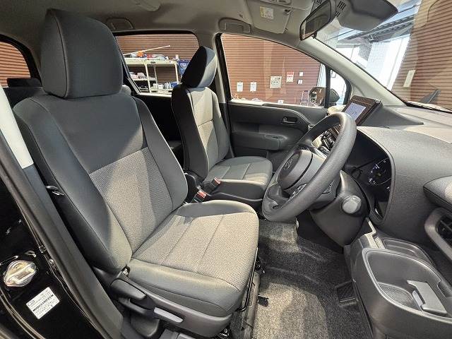 トヨタ シエンタハイブリッドの画像8