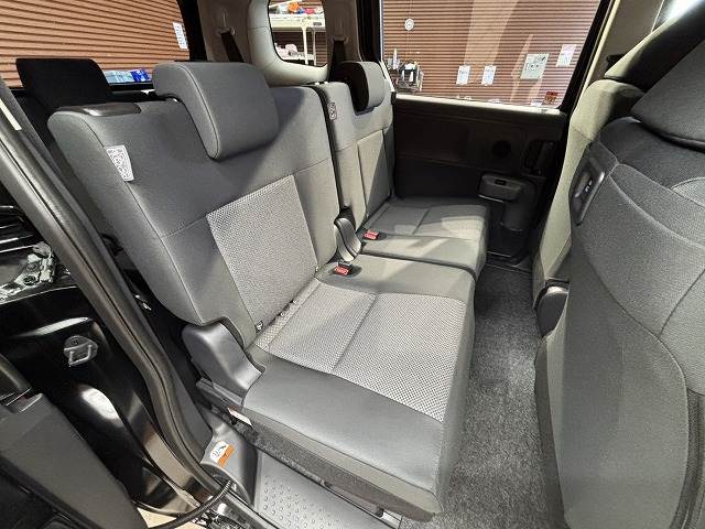 トヨタ シエンタハイブリッドの画像9