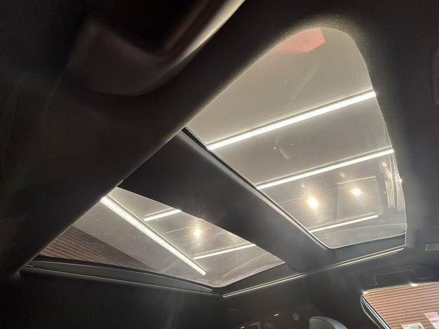 クラウンスポーツSPORT RS (PHEV) 内装他