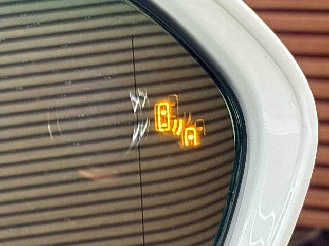 トヨタ クラウンハイブリッドの画像7