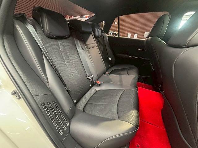 トヨタ クラウンハイブリッドの画像9