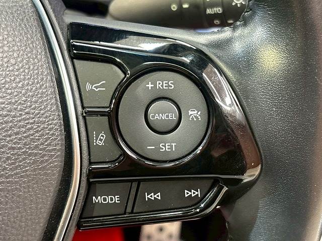 トヨタ クラウンハイブリッドの画像12