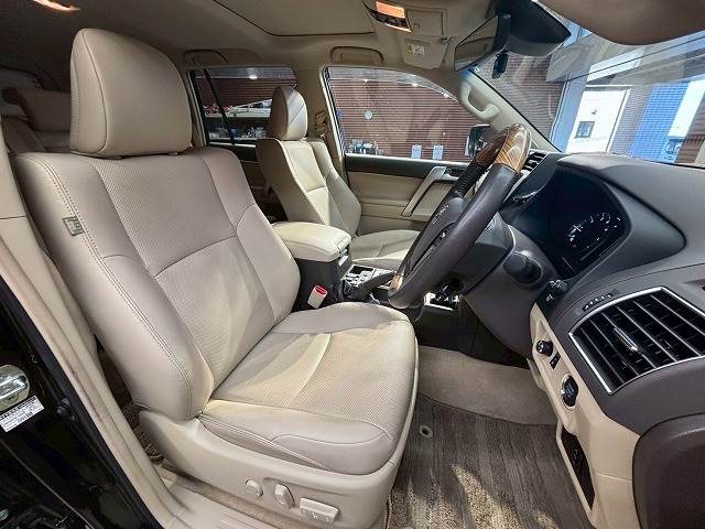 トヨタ ランドクルーザープラドの画像8