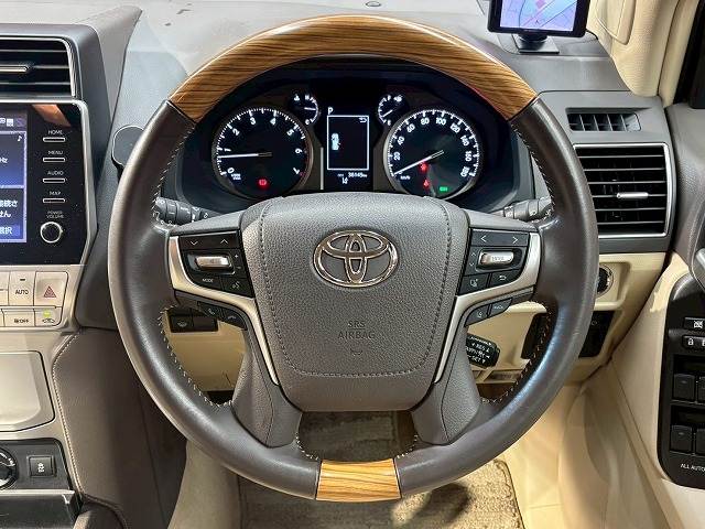 トヨタ ランドクルーザープラドの画像14