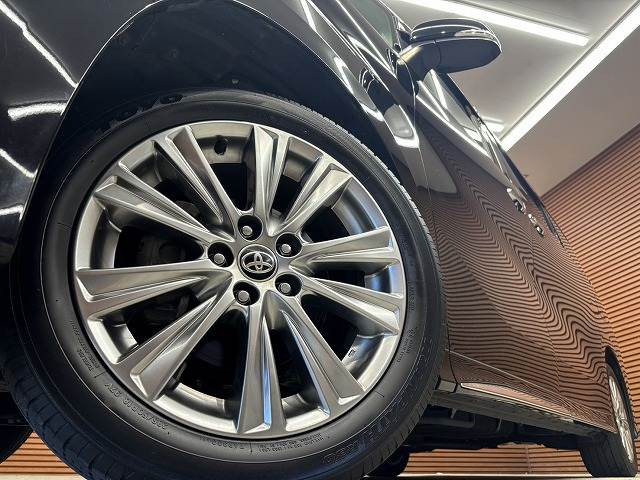 トヨタ ヴェルファイアの画像11