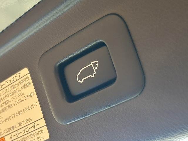 トヨタ ヴェルファイアの画像15