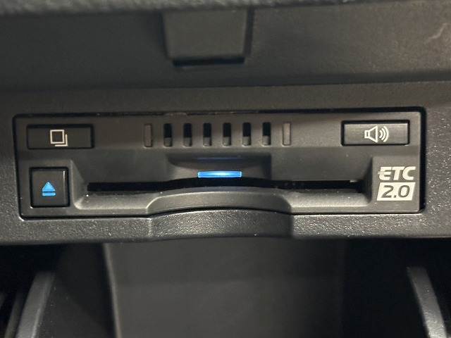 トヨタ ヴェルファイアの画像16