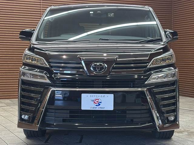 トヨタ ヴェルファイアの画像17