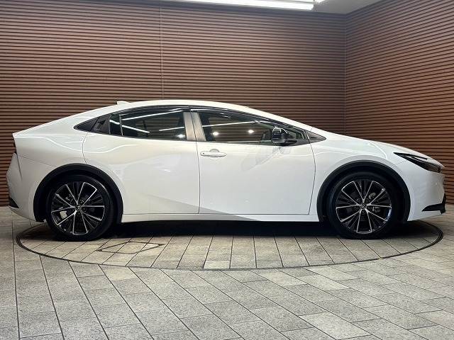 トヨタ プリウスの画像18